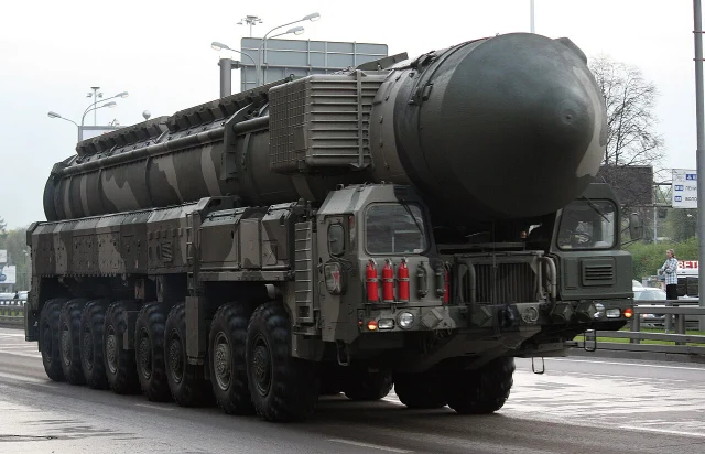 Russia threatens to use nuclear weapons in effort to scare the US and its allies